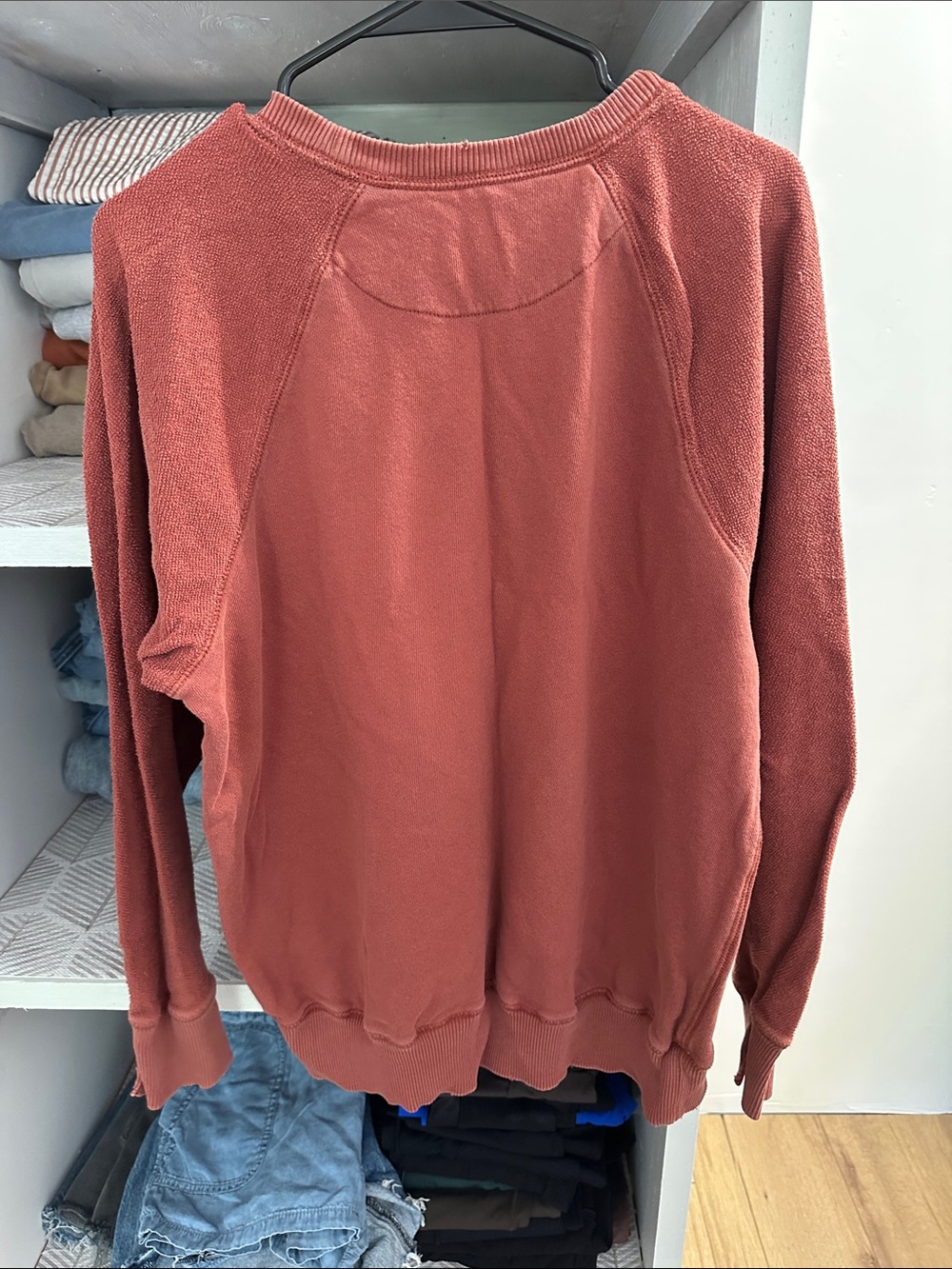Aerie Rust Crewneck Sweatshirt size medium - Picture 3 of 3